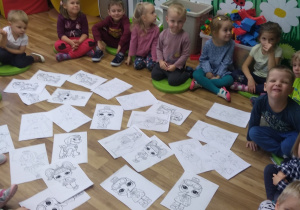 Międzynarodowy Dzień Postaci z Bajek- gr 1 i 2.