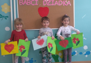 DZIEŃ BABCI I DZIADKA GR. 1