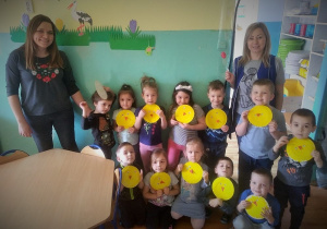 MIĘDZYNARODOWY DZIEŃ TEATRU GR.2