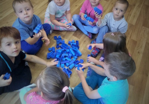 DZIEŃ POLSKIEJ NIEZAPOMINAJKI- gr 1