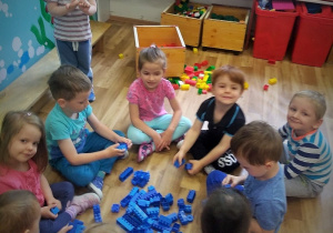 DZIEŃ POLSKIEJ NIEZAPOMINAJKI- gr 1