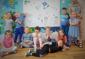 DZIEŃ POLSKIEJ NIEZAPOMINAJKI- gr 1