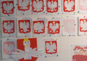 Prace wykonane przez dzieci z grupy trzeciej. Godło Polski - malowanie kredkami pastelowymi.